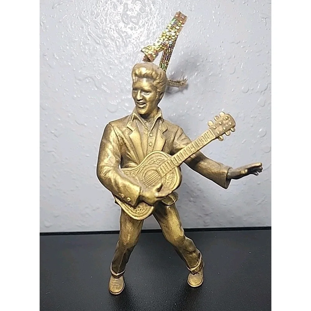 Hallmark Keepsake 1992 Elvis Presley Brass Plated Christmas Ornament‎